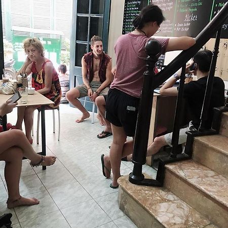 Home Backpackers Hostel Ханой Екстер'єр фото